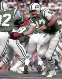 Jets QB Joe Namath Hands Off